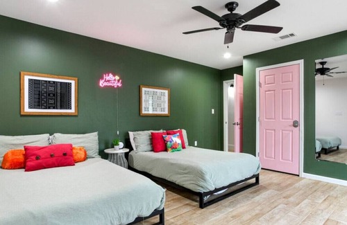 Arabi Apartment | 1234 Mehle Street · Lovely 1 bedroom unit with free parking on premise
