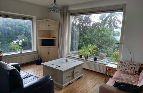 Ijsselmonde Resort | 124 m² Private room ∙ 1 bedroom ∙ 4 guests