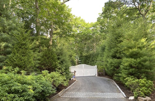 East Hampton House | 125+Acre Nature Preserve Enveloped Sag Harbor Home, 5 BED, 5.5 BATH, POOL