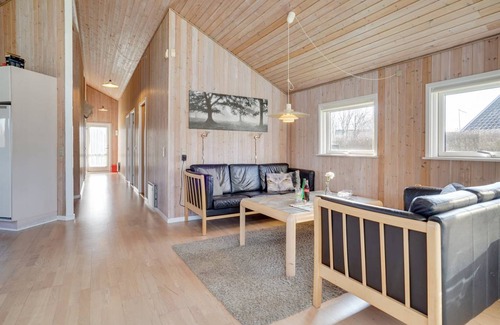 Næs House | 125 m² House ∙ 4 bedrooms ∙ 8 guests
