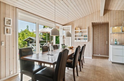 Egsmark Strand House | 125 m² House ∙ 3 bedrooms ∙ 6 guests