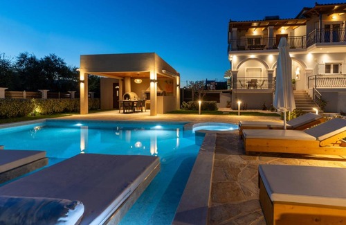 Zakynthos Villa | 125 m² Villa ∙ 3 bedrooms ∙ 6 guests