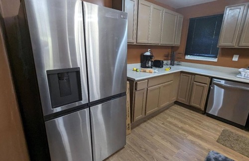 Montgomery House | 125 Maxwell Ave- 10 Mins from Montgomery AL Downtown, ASU, Riverwalk