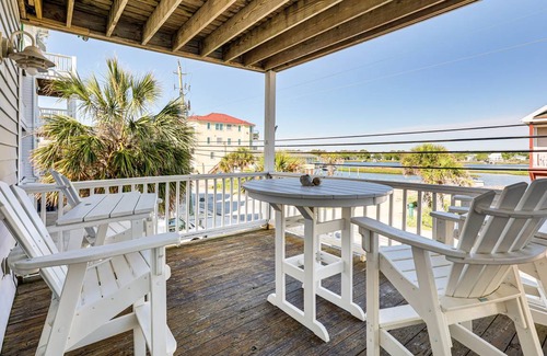 North Carolina Coast Apartment | 126 m² Apartment ∙ 3 bedrooms ∙ 10 guests