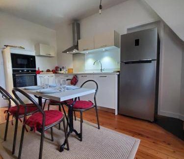 Cognac Apartment | 126 m² Apartment ∙ 2 bedrooms ∙ 4 guests