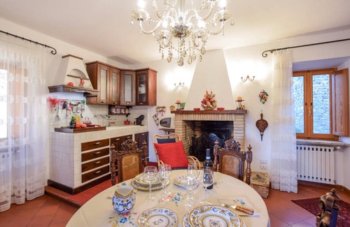 Corciano House | 126 m² House ∙ 2 bedrooms ∙ 5 guests