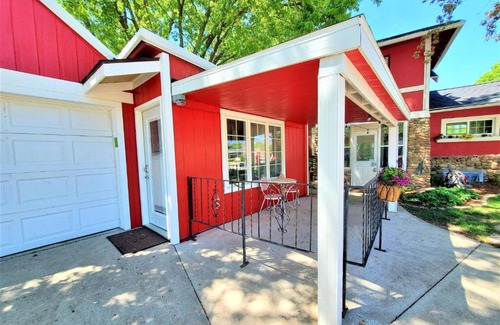 Arnolds Park Apartment | 127 Hwy 71 AT Bunk House