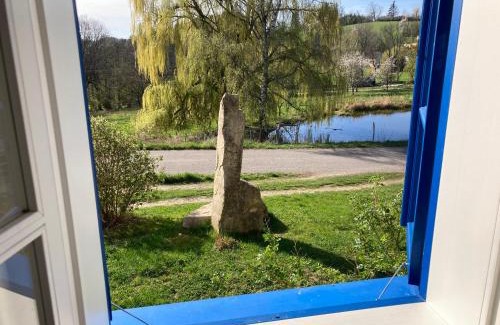 Jistebnice House | 127 let stará chalupa se spaním na peci a finskou saunou