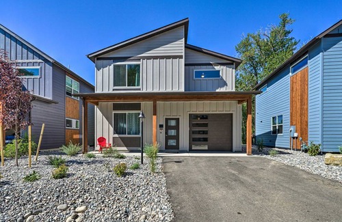 Four Corners House | 128 m² House ∙ 3 bedrooms ∙ 8 guests