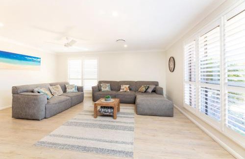 Forster House | 13 Cavill Avenue