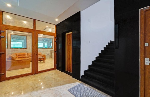 Porur Hotel | 13 m² Hotel ∙ 3 guests