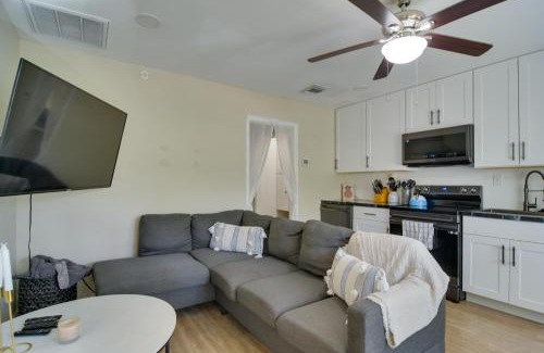 Tampa House | 13 Mi to Busch Gardens Tampa Gem with Grill and Yard