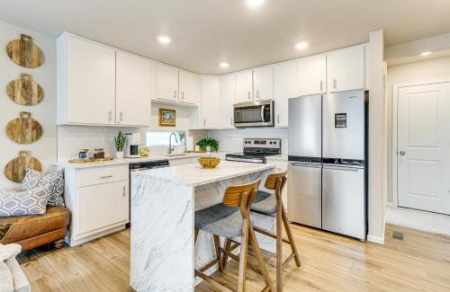 Gateway House | 13 Mi to Dtwn Denver Spacious Home with Balcony!