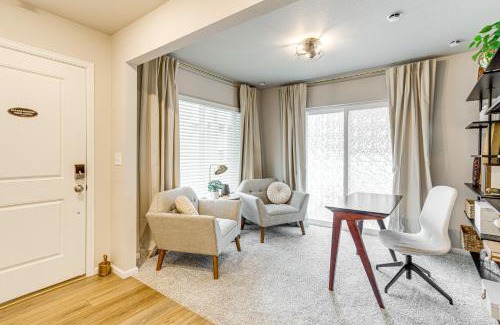 Gateway House | 13 Mi to Dtwn Denver Spacious Home with Balcony!