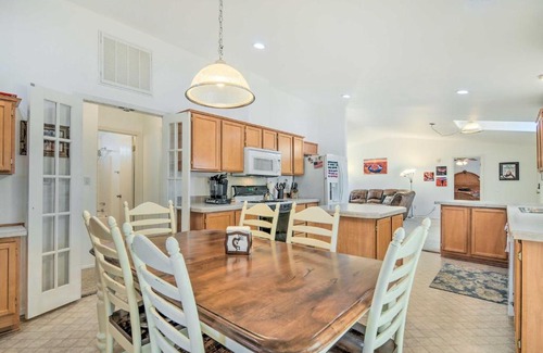 Big Water House | 13 Mi to Lake Powell Mtn-View Home with Deck and BBQ