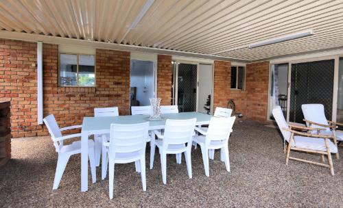 Bargara House | 13 Natalie Street Bargara