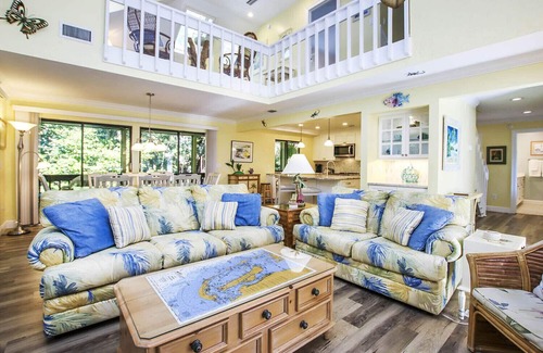 Captiva House | 13 Sunset Captiva 2 Bedroom/2 Bath House/Loft