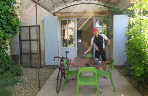 Saint-Saturnin-les-Apt House | 130 m² House ∙ 2 bedrooms ∙ 4 guests