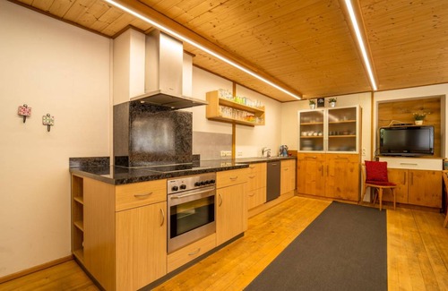 Kloesterle am Arlberg Apartment | 130 m² Apartment ∙ 4 bedrooms ∙ 12 guests