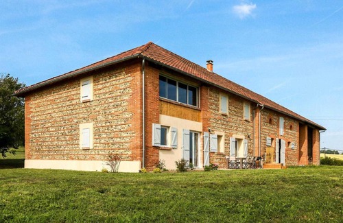 Lauzerville House | 130 m² Gîte ∙ 3 bedrooms ∙ 6 guests