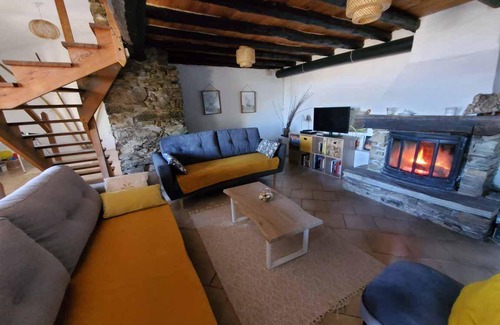 Ria-Sirach House | 130 m² Gîte ∙ 3 bedrooms ∙ 6 guests