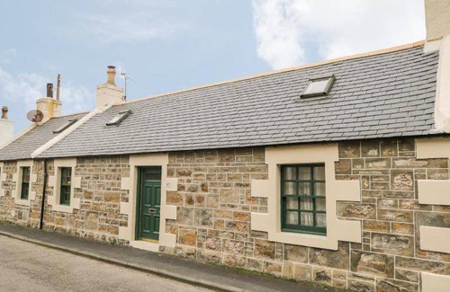 Cullen House | 130 m² House ∙ 1 bedroom ∙ 6 guests