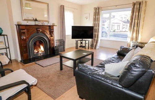 Culmore House | 130 m² House ∙ 3 bedrooms ∙ 6 guests
