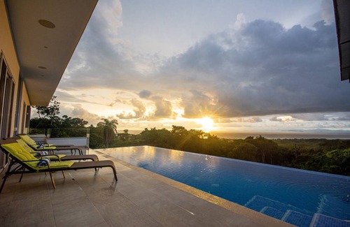 Tarcoles Condo | 1301 m² Condo ∙ 7 bedrooms ∙ 14 guests
