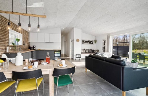 Grenaa House | 131 m² House ∙ 4 bedrooms ∙ 10 guests