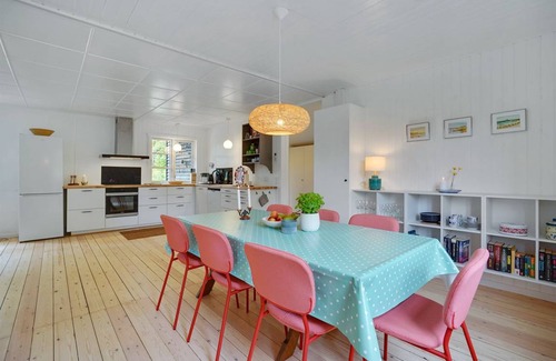 Lyngsbæk Strand House | 133 m² House ∙ 3 bedrooms ∙ 6 guests