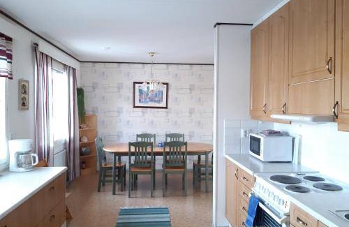 Uusikaarlepyy House | 134 m² House ∙ 4 bedrooms ∙ 6 guests