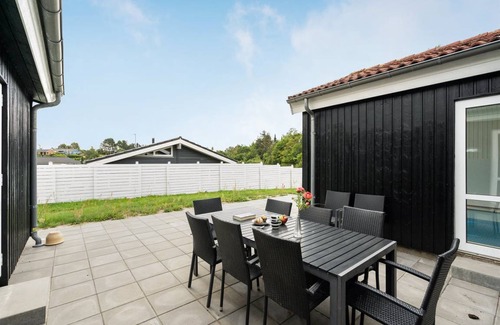 Lyngsbæk Strand House | 136 m² House ∙ 3 bedrooms ∙ 7 guests