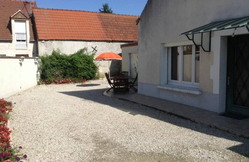 Nouan-sur-Loire Cottage | 137 m² Cabin ∙ 4 bedrooms ∙ 6 guests