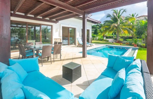 Pristine Bay House | 139 m² House ∙ 3 bedrooms ∙ 8 guests