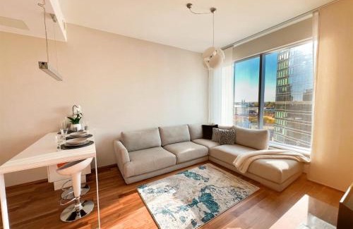 Maakri Apartment | 13th Floor Cityview Luxury