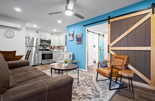 Roosevelt Condo | 14 Chelsea Place 1 Bedroom Condo by RedAwning