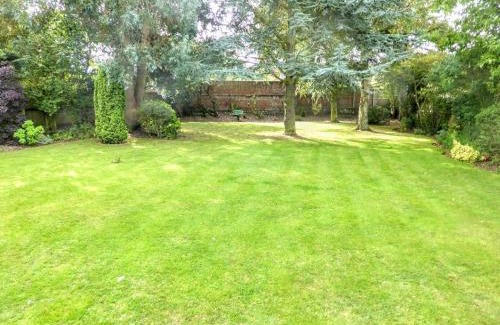 West Runton House | 14 Links Way - Keys Holiday Cottages