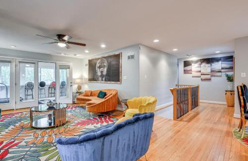 Colesville House | 14 Mi to DC Retreat with Hot Tub and Sunroom!