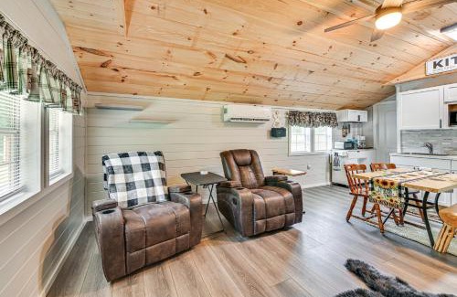 Georgetown House | 14 Mi to Kentucky Horse Park Creekside Cabin