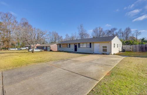 Prattville Apartment | 14 Mi to Montgomery Quaint Couples Apartment