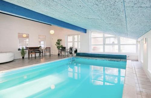 Nordost House | 14 person holiday home in Sæby