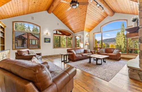 Keystone House | 140 Goldenrod Circle by Summit County Mountain Retreats