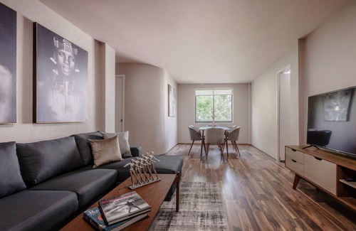 Roma Norte Apartment | 140 m² Apartment ∙ 2 bedrooms ∙ 7 guests