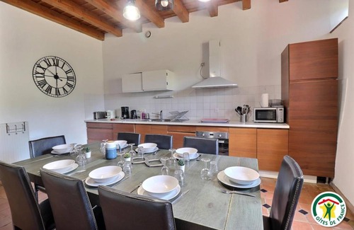 Hostun House | 140 m² Gîte ∙ 3 bedrooms ∙ 9 guests