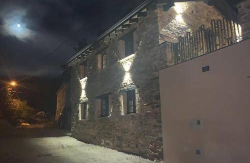 San Tirso de Abres House | 140 m² House ∙ 2 bedrooms ∙ 5 guests