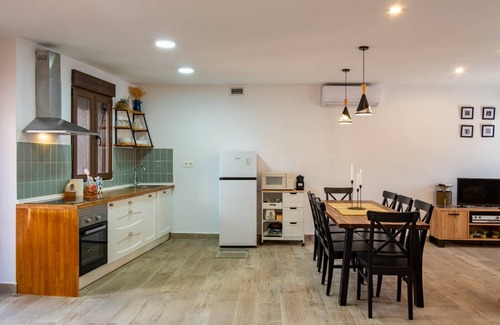 Alaejos House | 140 m² House ∙ 3 bedrooms ∙ 8 guests