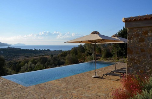 Pylos-Nestoras House | 140 m² House ∙ 3 bedrooms ∙ 6 guests