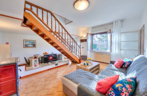 Angera House | 140 m² House ∙ 3 bedrooms ∙ 6 guests