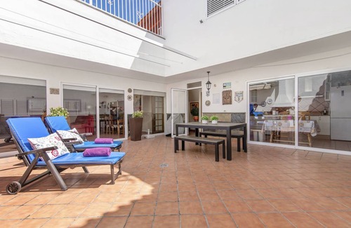 San Fernando House | 140 m² House ∙ 3 bedrooms ∙ 6 guests