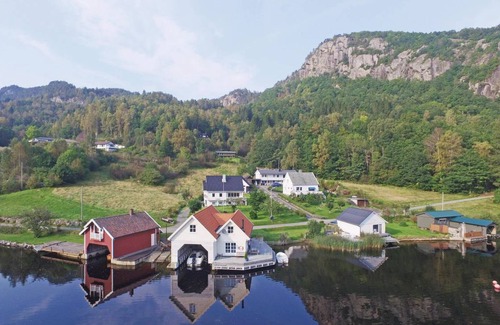 Flekkefjord House | 140 m² House ∙ 3 bedrooms ∙ 6 guests